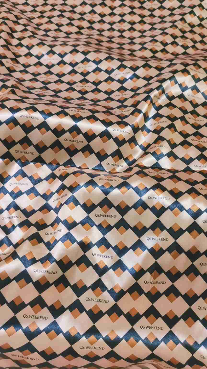 🥳Big Sale 🥳 Sale Sale M-140  Imported  Korean Shamoze Silk Same print Shirt & Truzer 2pc