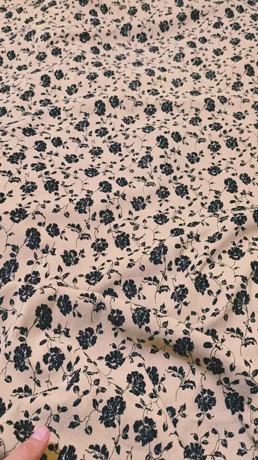 😱 New Arrivals M-387  Imported Crushed Leather in Velvet Flowers Same print Shirt & Truzer 2pc