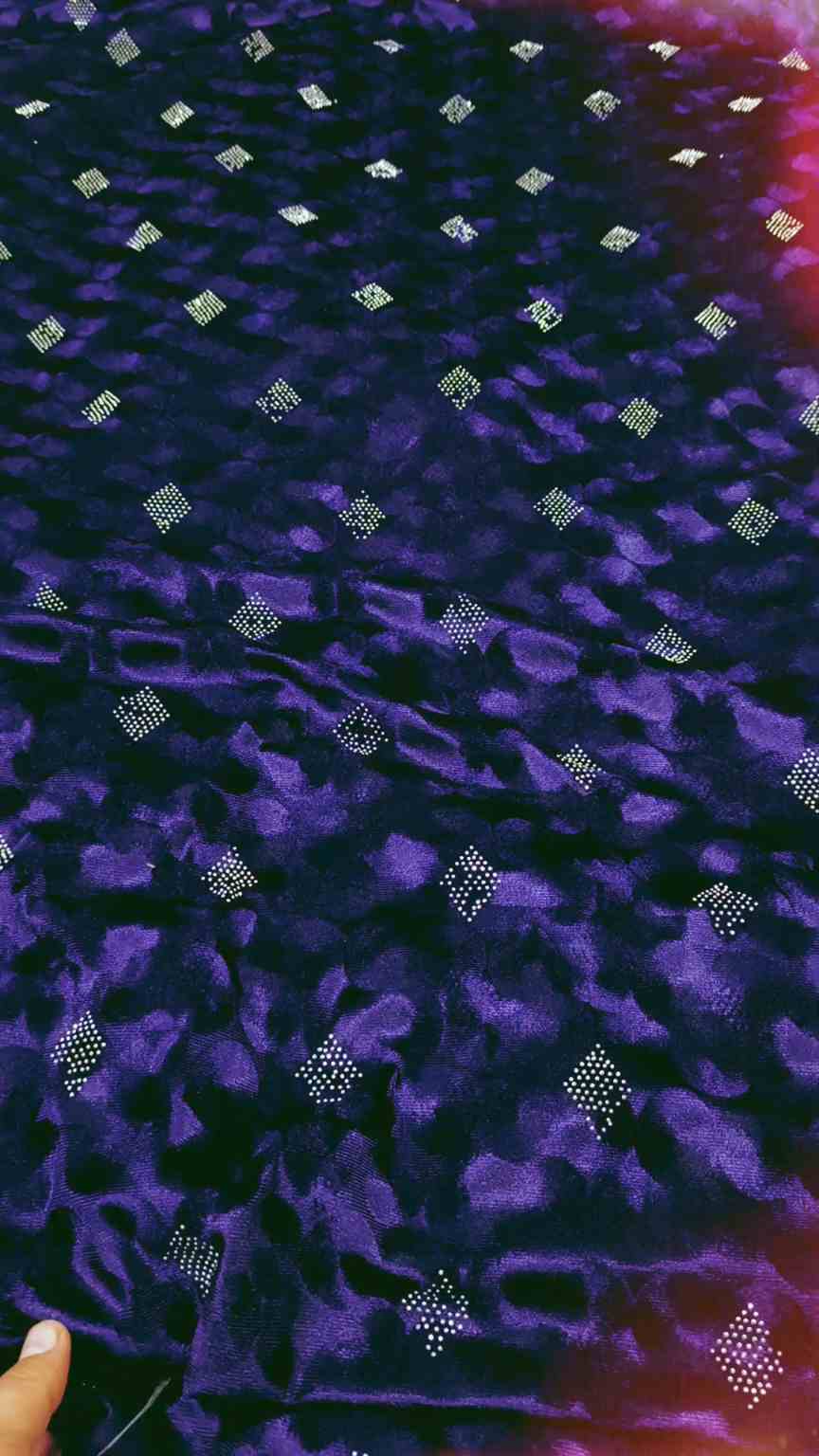 🥳 Big Sale M-312  Imported 3-D Nago Wali Palachi Velvet Same print Shirt & Truzer 2pc