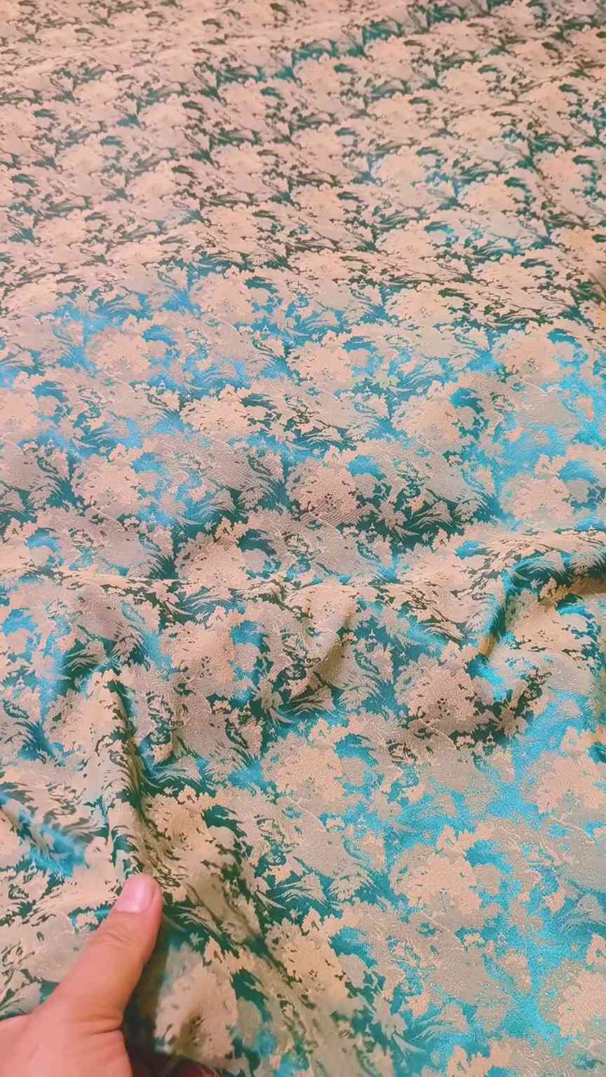 🤣New Arrivals M-812   Imported Viscose 4 seasons 3-D Jacquard China patti Same print Shirt & Truzer 2pc