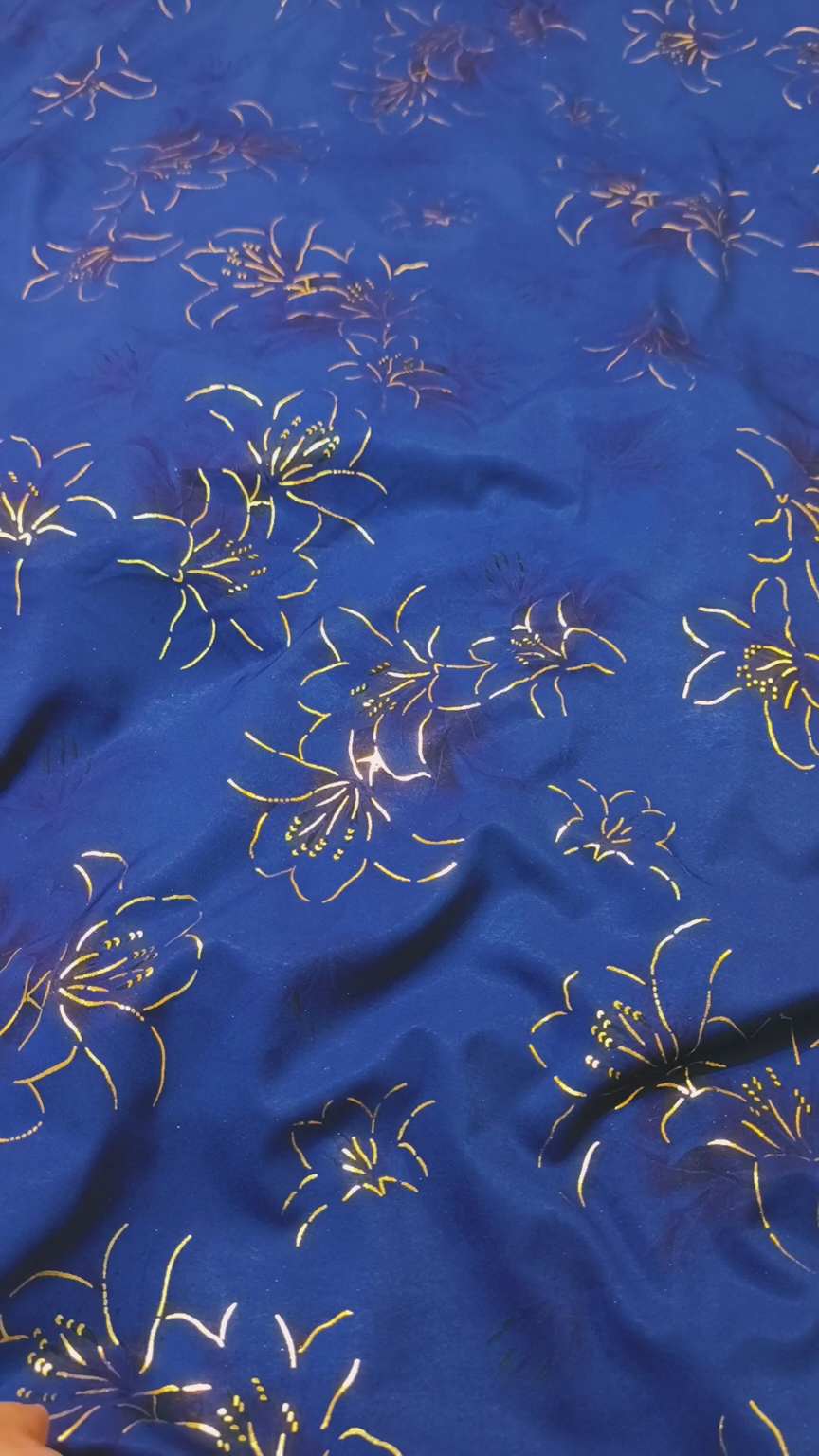 🥳 Sale Sale M-1026  Imported Embossed Gold Lekar paint  (Lawn+ Silk) Mix Summer voil Silk Stuff Same print Shirt & Trouser 2pc