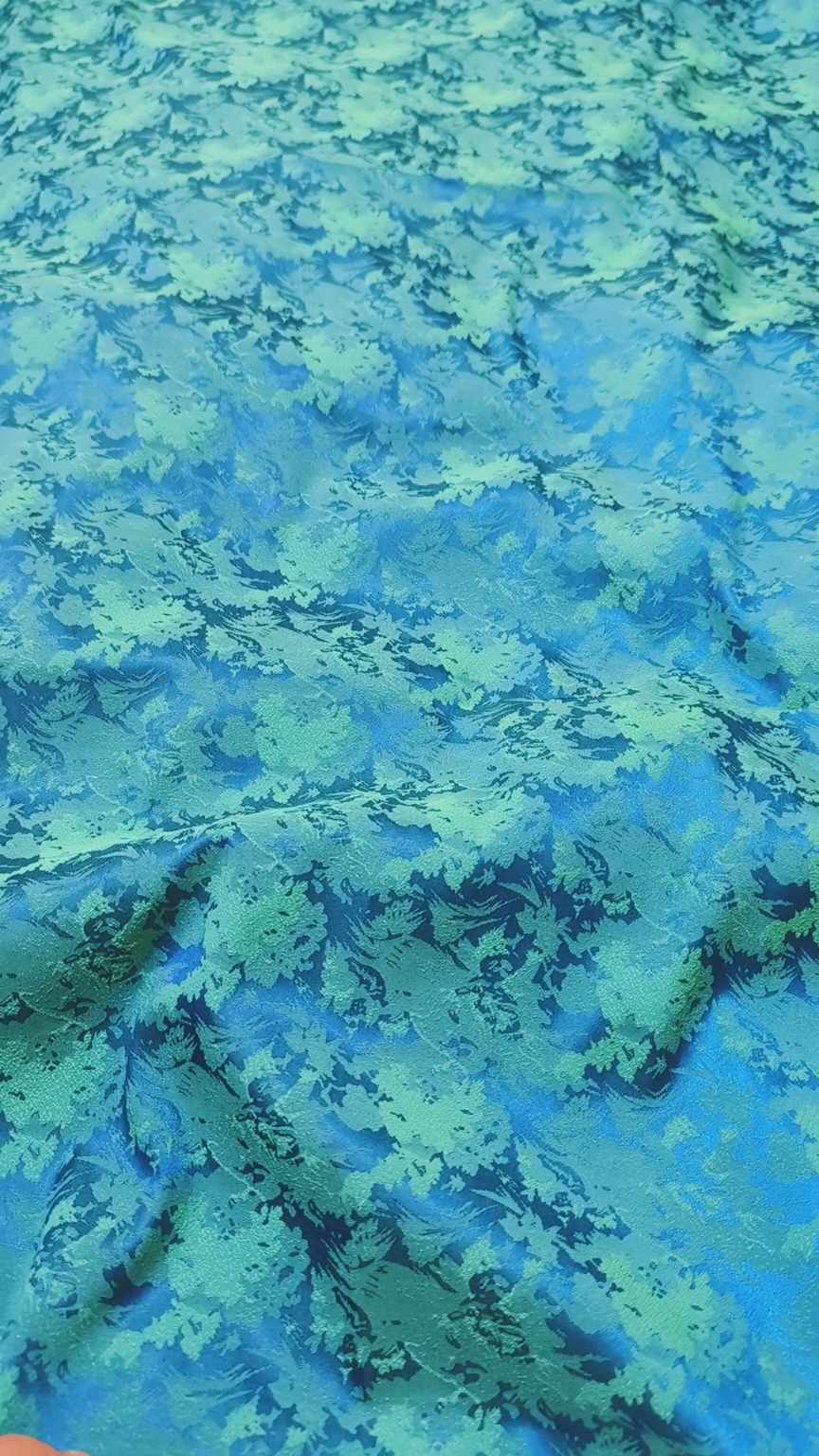 🥳 New Colors M-994  Imported Viscose 4 seasons 3-D Jacquard China patti Same print Shirt & Truzer 2pc