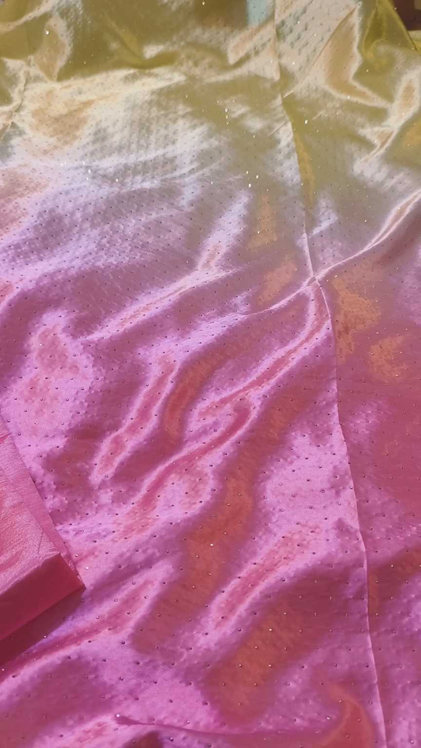 🥳Sale Sale M-1136  Imported Fancy Nago wali chen shisha Silk Shirt & Kattan silk Truzer 2pc