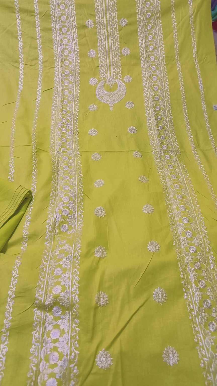 🥳 Sale Sale M-1137  Imported Bareezy Embroidery Lawn Shirt & Trouser 2pc