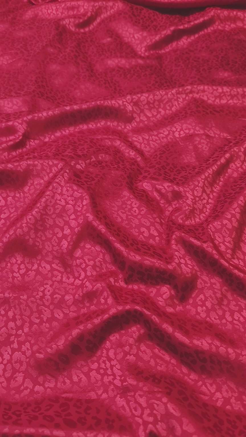 🥳 New Colors M-1162  Imported Viscose 4 seasons 3-D Jacquard China patti Same print Shirt & Truzer 2pc