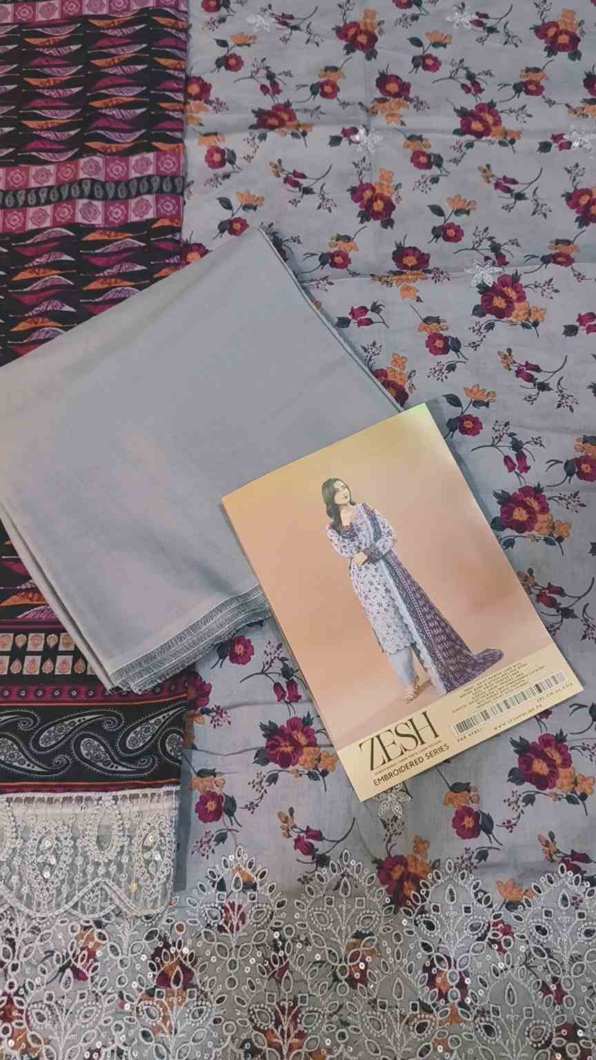 🥳 Sale Sale M-6213  Branded Zesh squance Work Chickenkari Lawn 3pc suit