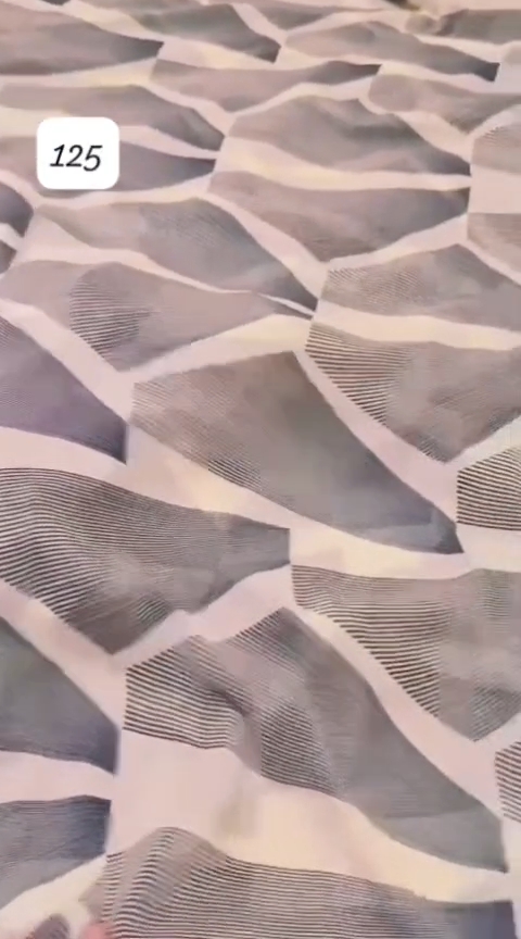 🤩 Sale Sale : M-125  (2pc) Imported  Digital Korean Georgette (Roll main Cutting k last main jo suit bachta hai Jin ka weight 100kg se kam hoga un ka bane ga es liye noqsan main dy rha hain -