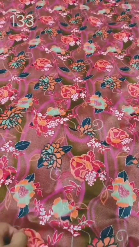 🤩 Sale Sale : M-133  (2pc) Imported Velvet (Roll main Cutting k last main jo suit bachta hai Jin ka weight 100kg se kam hoga un ka bane ga es liye noqsan main dy rha hain