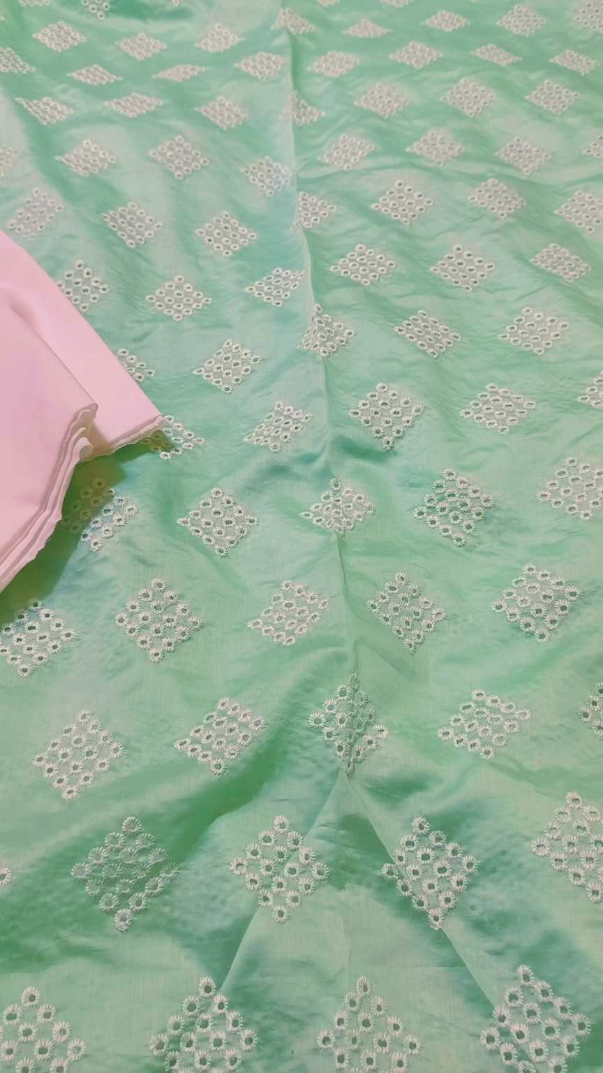 M-920  Imported Summer Shiffli ChickenKari Embroidery Fancy Swiss Silky Lawn Shirt & Pure Summer ⛱️ Lawn Truzer 2pc