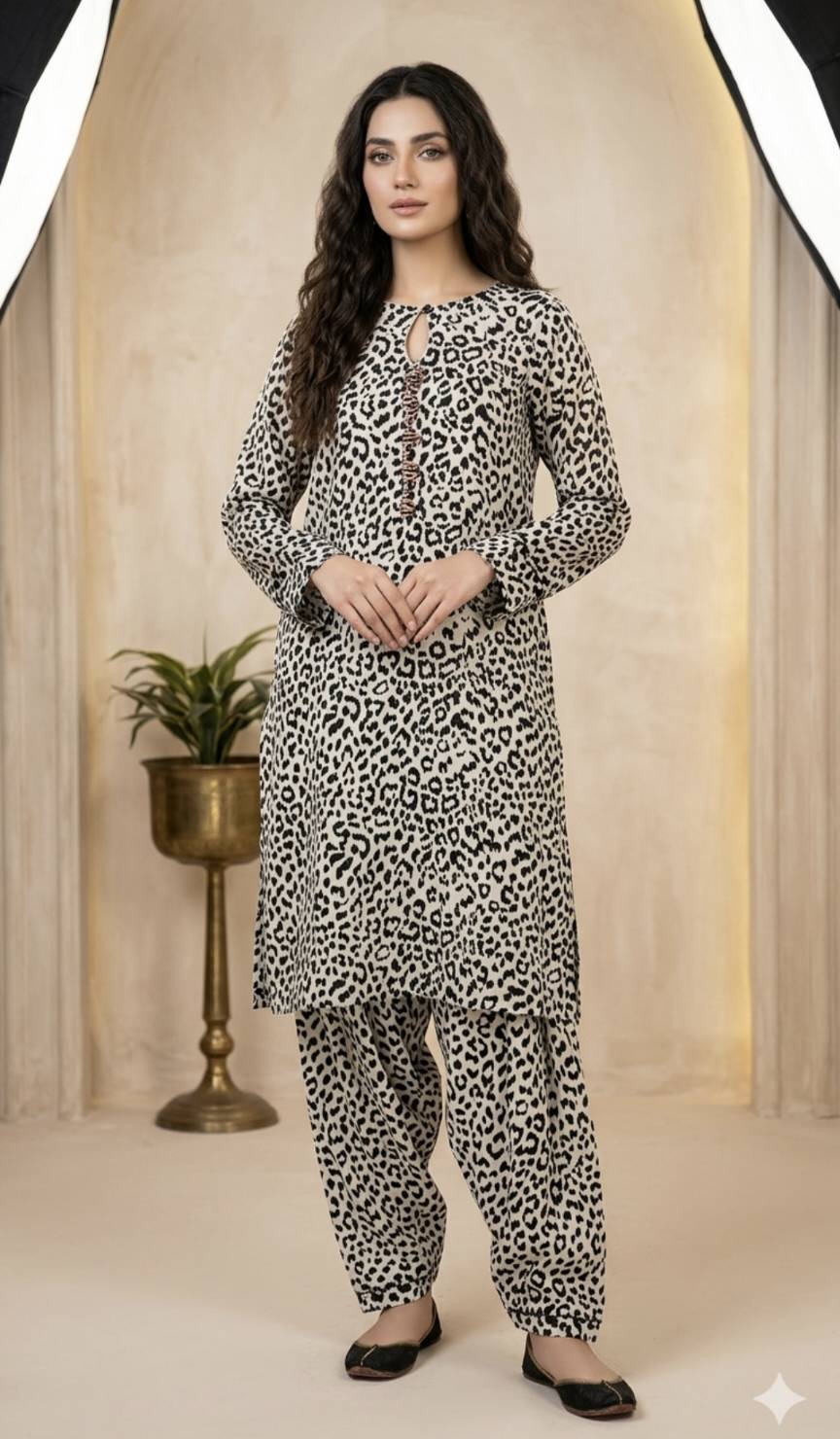 🥳Sale Sale M-507  Rs.1190 Imported Light Weight Tiger Print Summer Silky Lawn Same print Shirt & Truzer 2pc