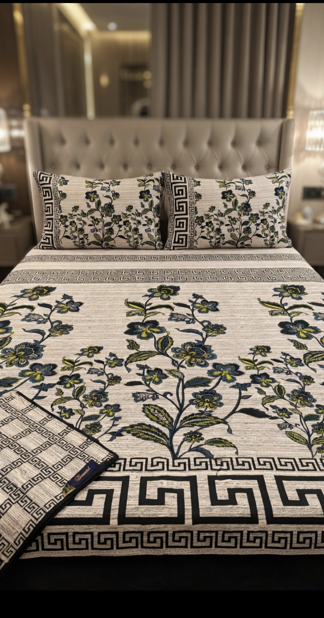 Sale Sale M-601 Rs 1490  Diamond Branded Crystal Cotton Double BedSheet with 2 pillow