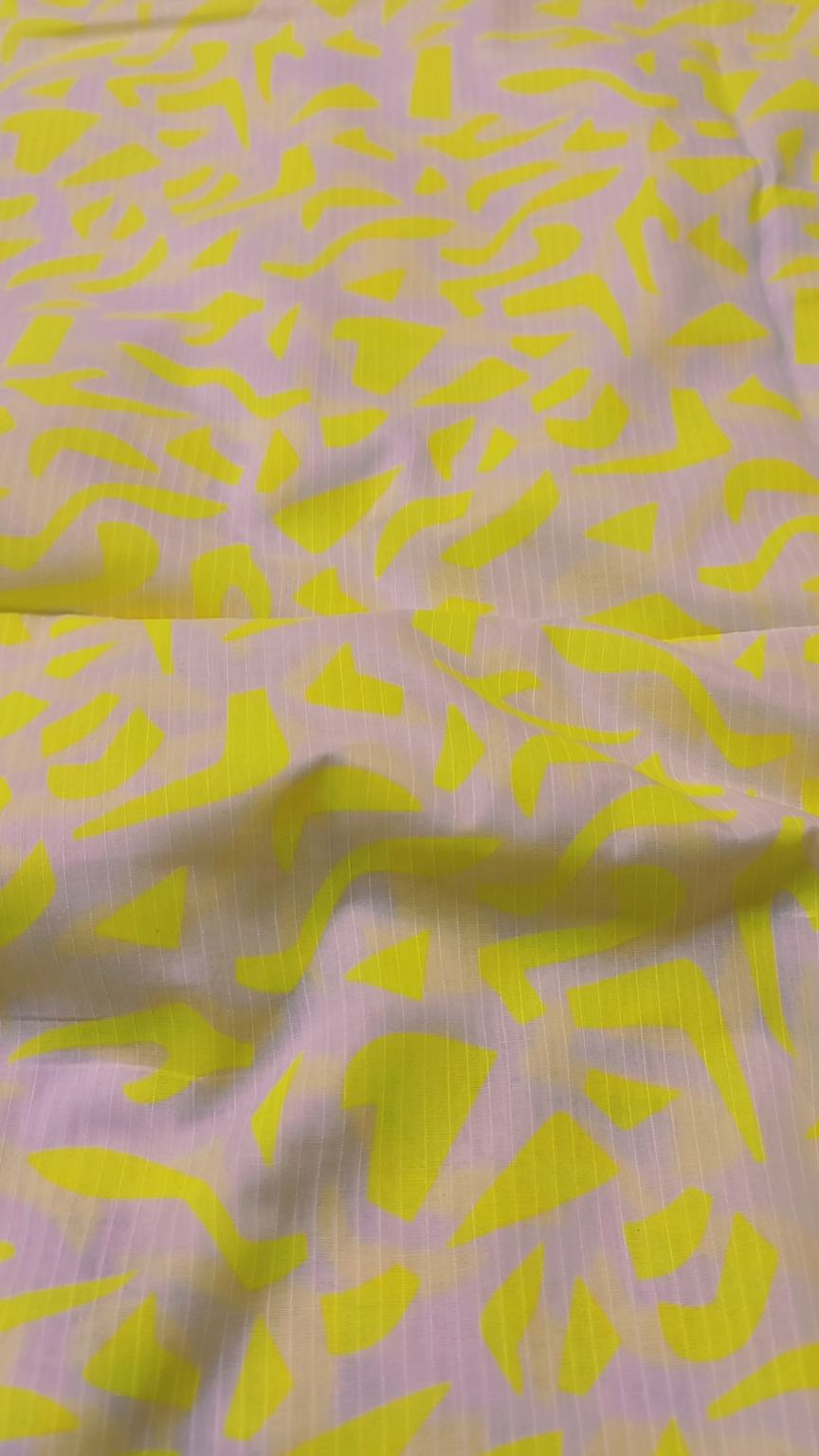 🥳 Sale Sale M-689 Rs.1590 Imported Digital Bana Dorria Hi-Lighter Color pure Summer Lawn Same print Shirt & Truzer 2pc -