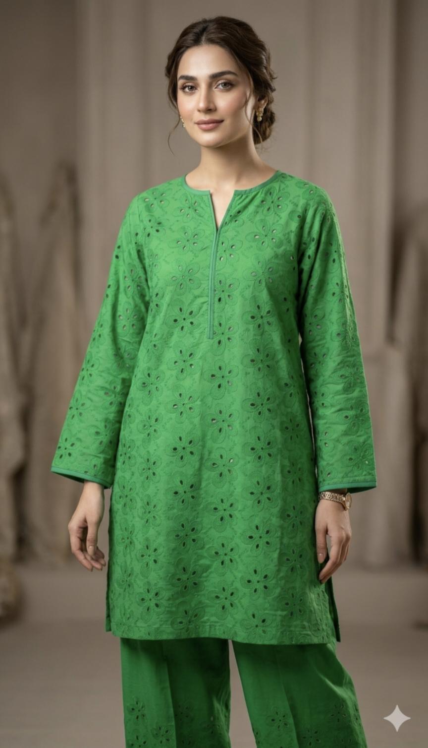 🥳 Sale Sale M-678  Rs.1650 Imported Hi quality 3-D Shiffli ChickenKari Embroidery Pure Summer 🏝️ Lawn Shirt