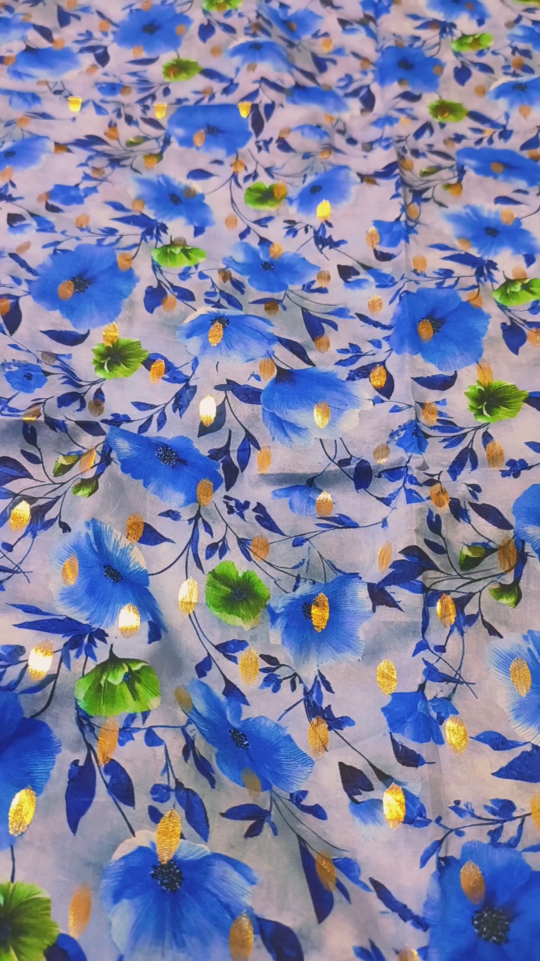 🥳 Sale Sale M-710.  Rs.1350  imported Digital Gold Zaree Bunch Pure summer 🏝️ Lawn Same print Shirt & Truzer 2pc