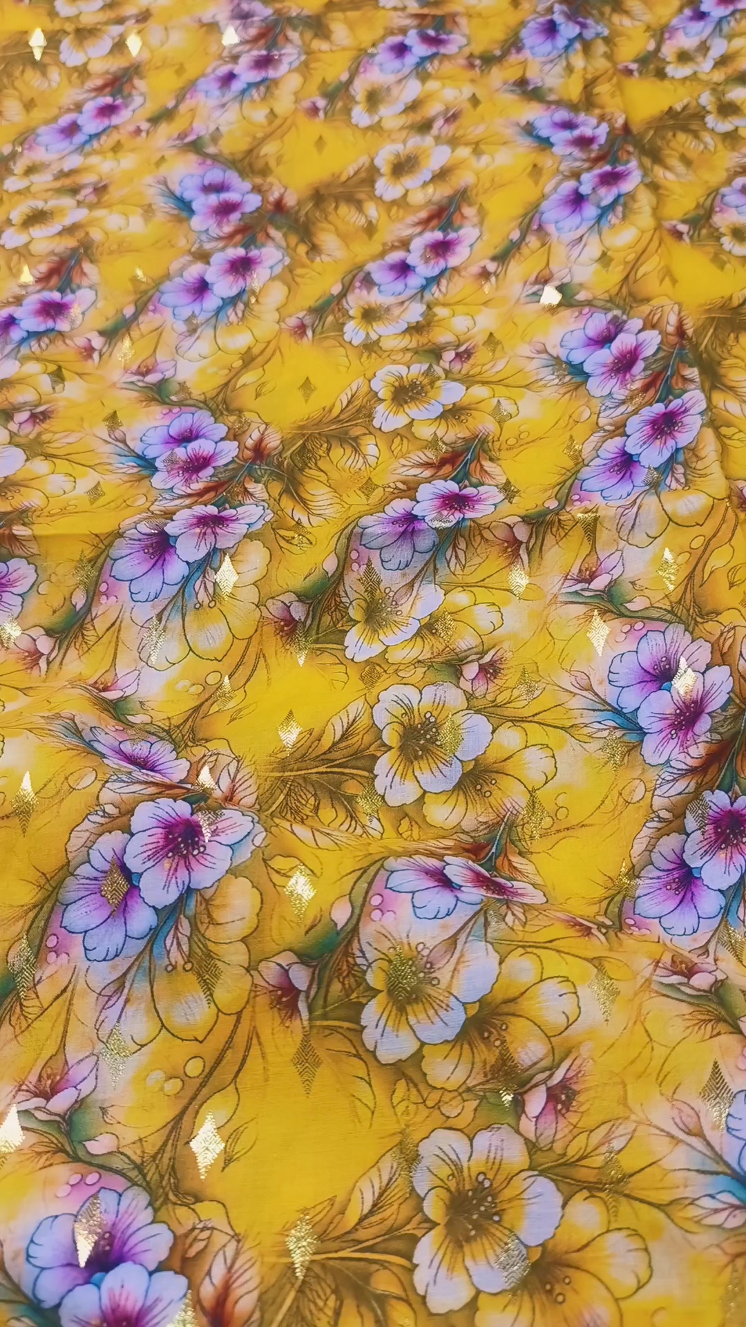 🥳 Sale Sale M-707.  Rs.1350  imported Digital Gold Zaree Bunch Pure summer 🏝️ Lawn Same print Shirt & Truzer 2pc