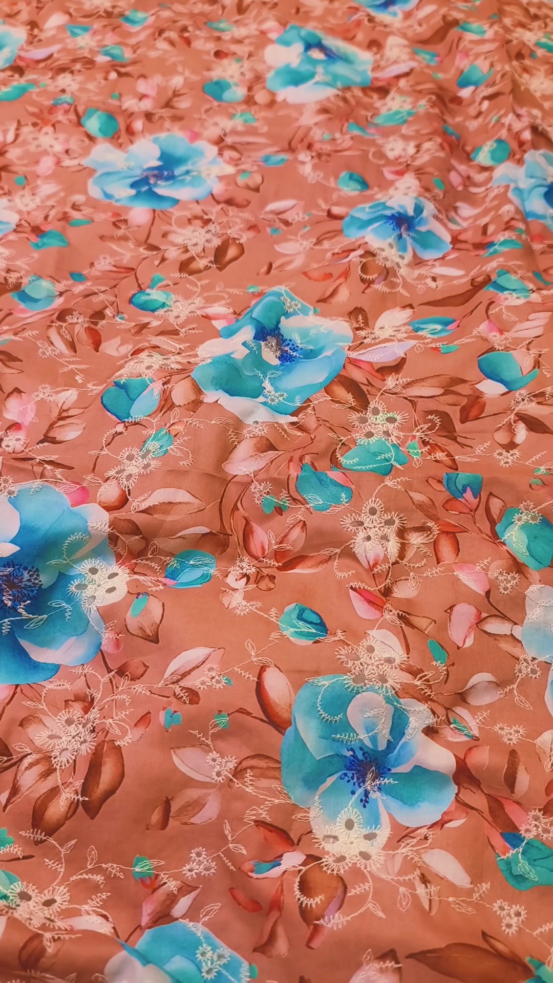 🥳 Sale Sale M-723  Rs.1650 Imported Hi quality 3-D Shiffli ChickenKari Embroidery Pure Summer 🏝️ Lawn Shirt -