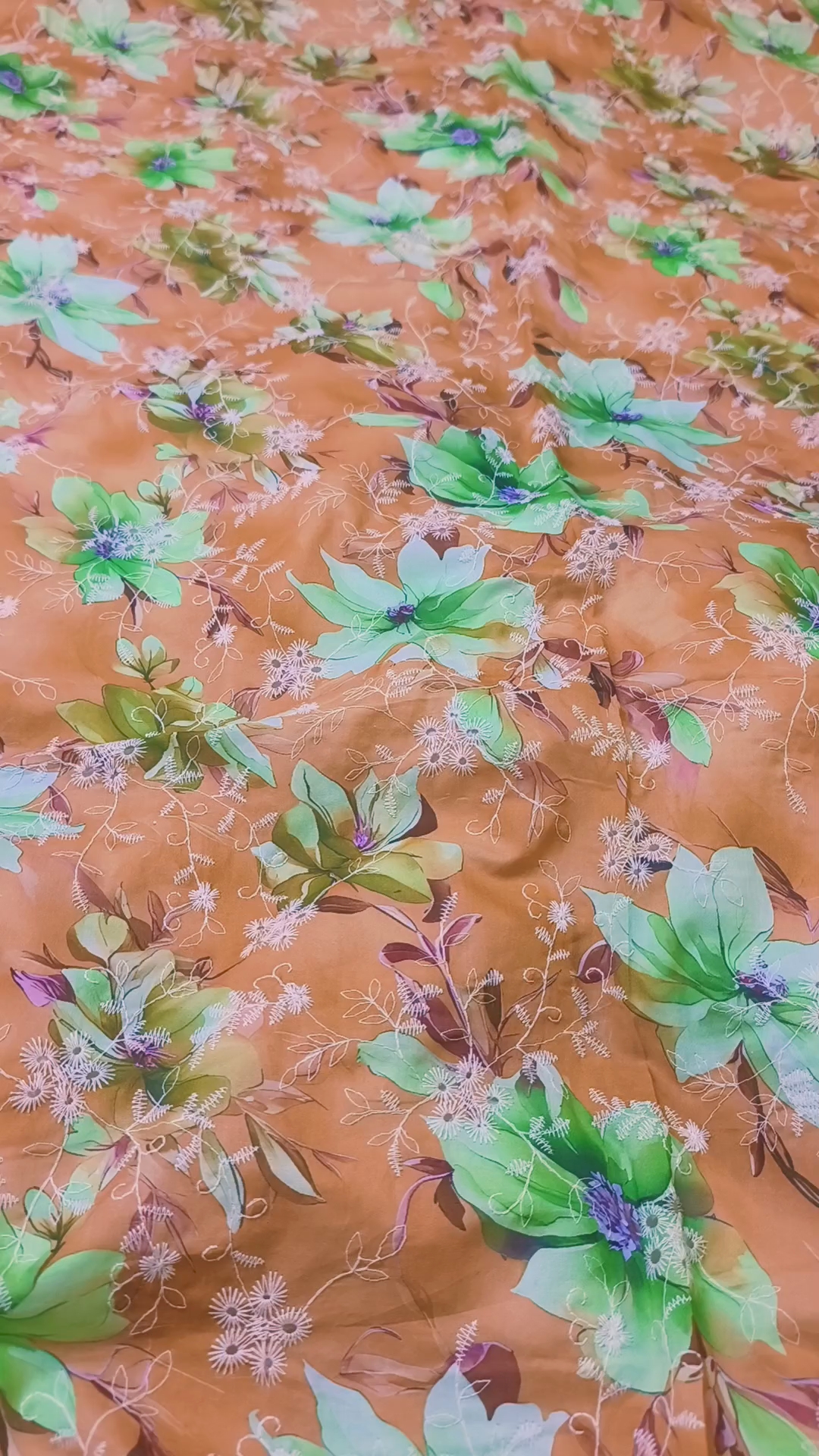 🥳 Sale Sale M-721  Rs.1650 Imported Hi quality 3-D Shiffli ChickenKari Embroidery Pure Summer 🏝️ Lawn Shirt -