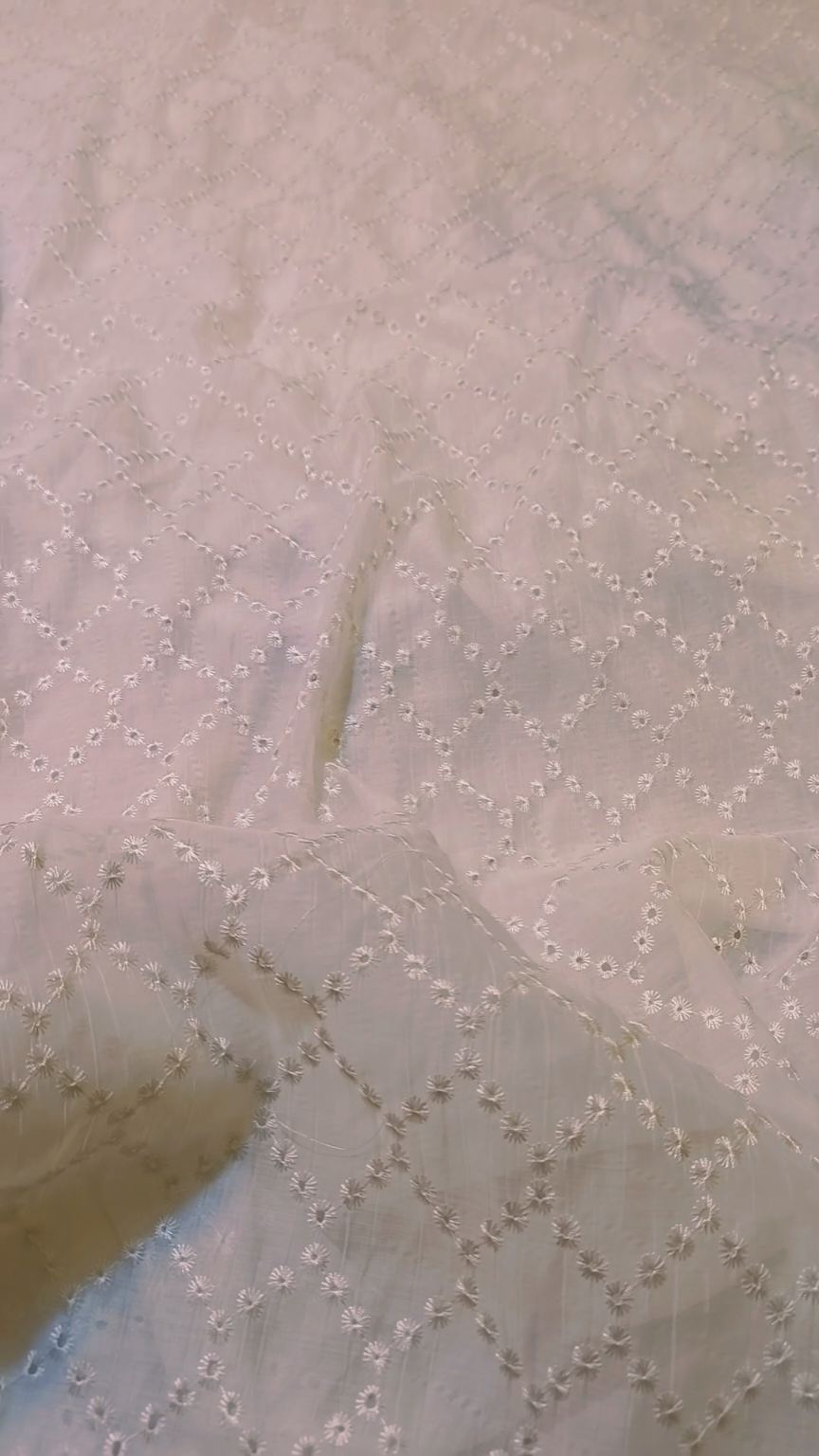 🥳Big Sale M-760  Rs.1090   Imported chickenkari Embroidery in Silky lawn shirt