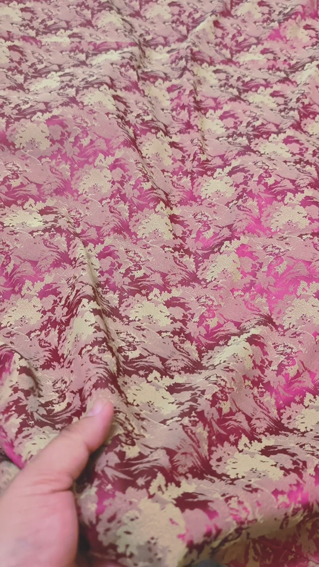 🥳 New Colors M-780  Rs 1950  Imported Viscose 4 seasons 3-D Jacquard China patti Same print Shirt & Truzer 2pc