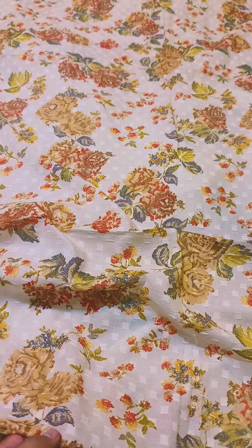 🥳Big Sale  M-819  Rs.1690 Imported 3-D jacquard Lawn Same print Shirt & Truzer 2pc