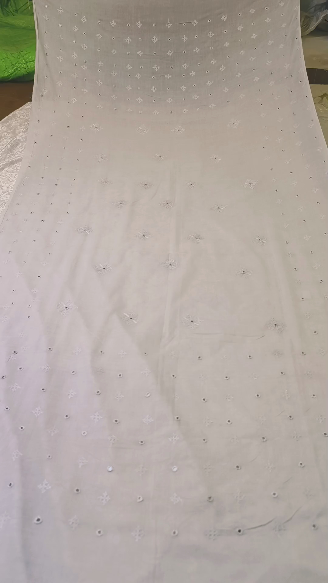 🥳 Big Sale M-881  Rs.1250 (Dc Free) Handmade Kacha Tanka embroidery with original Mirror Work Pure Summer Lawn Chadder (2.5 Meter)