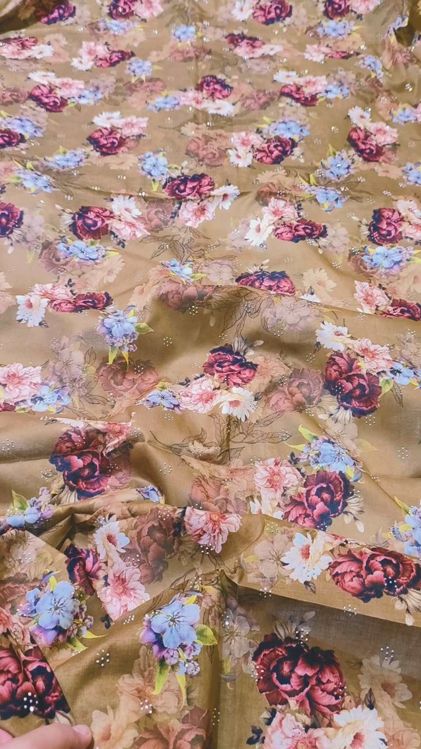 M-1526  Imported Unique Nago wali Lawn Same print Shirt & Truzer 2pc