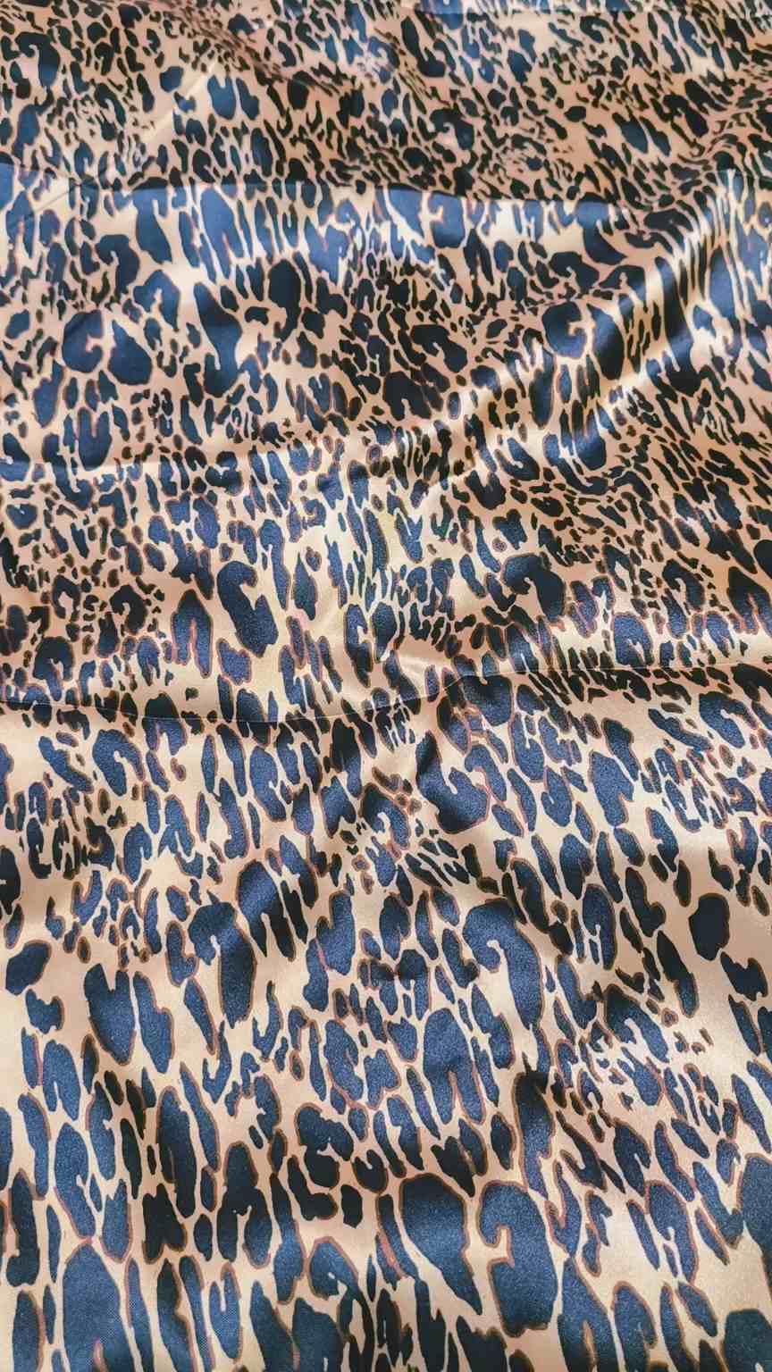 M-1644  Imported ⛱️ Summer Korean Shamoze Silk Same print Shirt & Truzer 2pc -