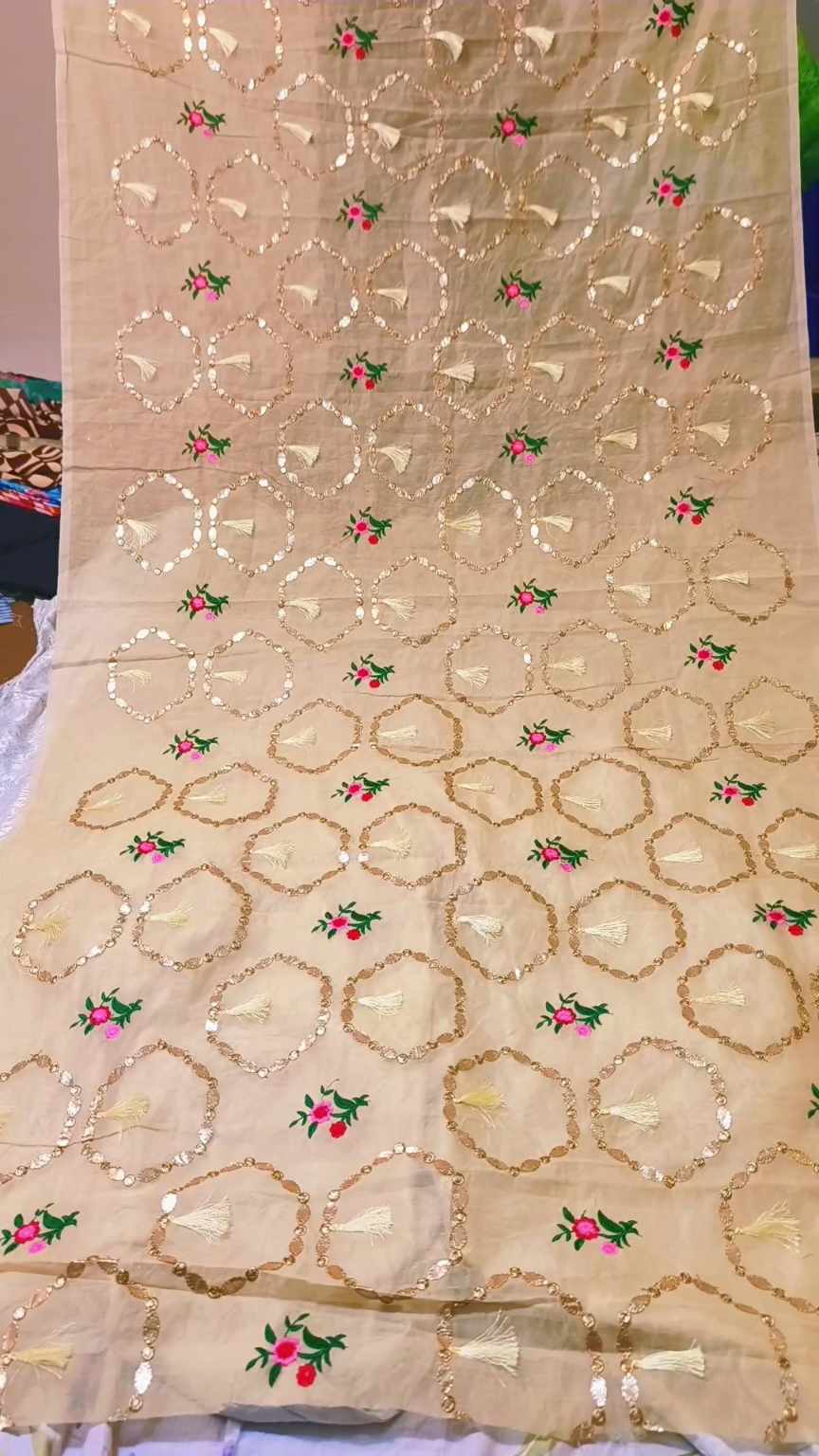 🥳 Big Sale M-1002 .Rs.1550 Imported Partyware Press Goota Embroidery Shawl in Khaddi Summer Lawn (2.6 Meter)