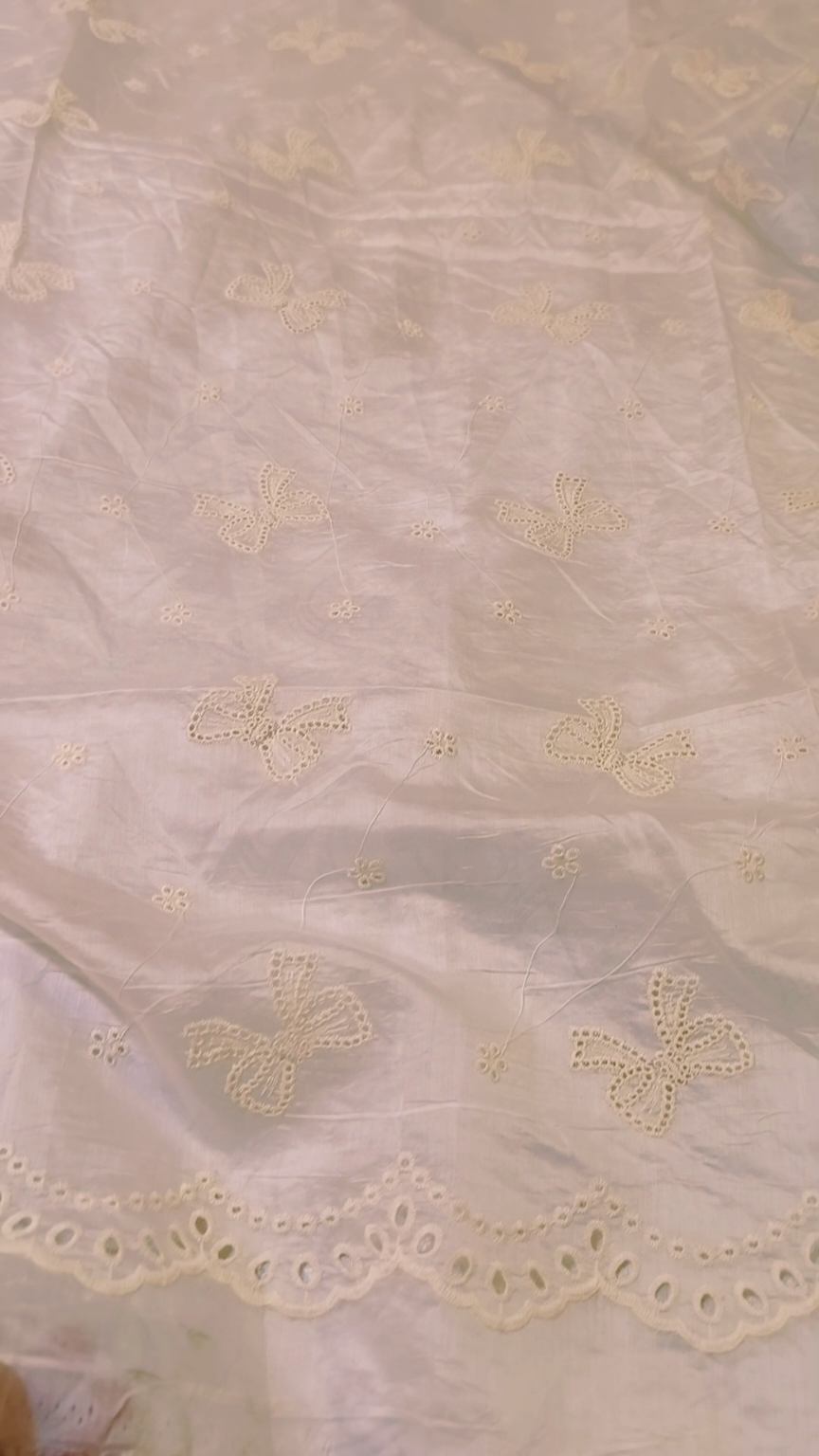 🥳 Big Sale M-1060. Rs.1190 . Imported Most Luxurious 3-D chickenkari Embroidery in Silky Lawn Shirt