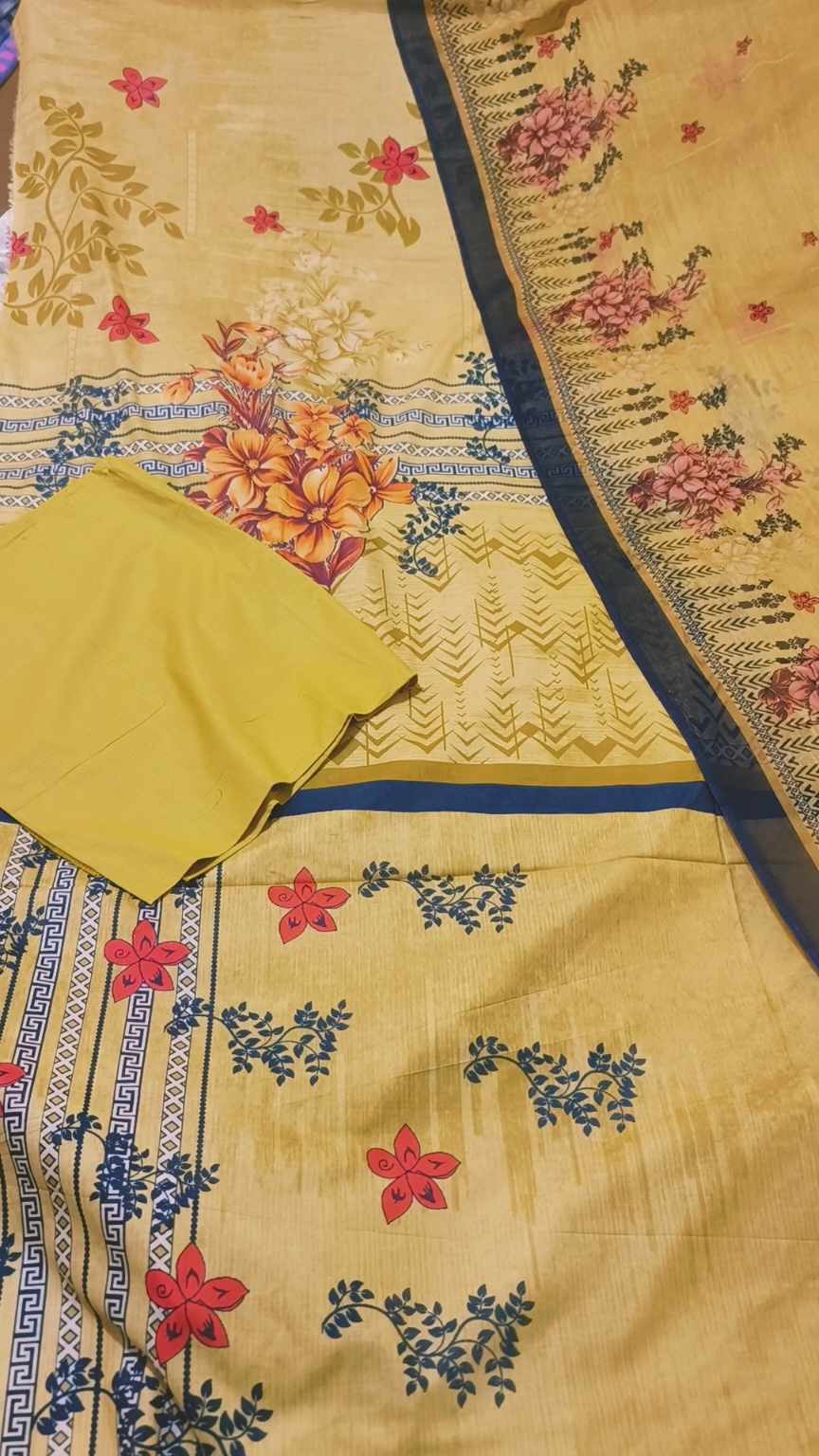 3pc🥳 Sale Sale M-1177  Rs.1750 Imported Digital Pure Summer Lawn Shirt & Truzer & Imported Malmal Sooti Duppta 3pc suit