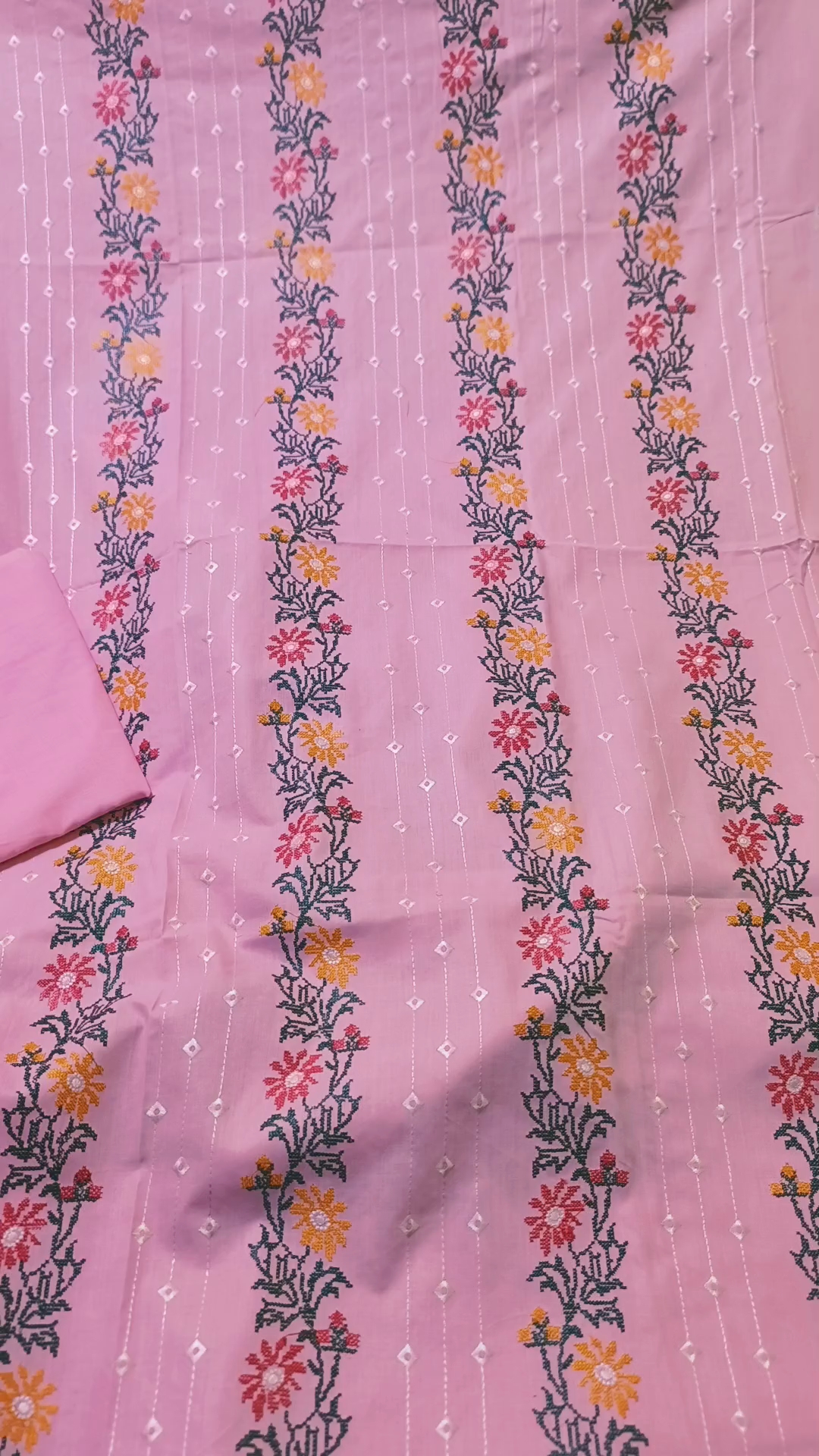 🥳 Sale Sale M-1183  Rs.1590  Bareezy Embroidery Lawn Shirt & Trouser 2pc
