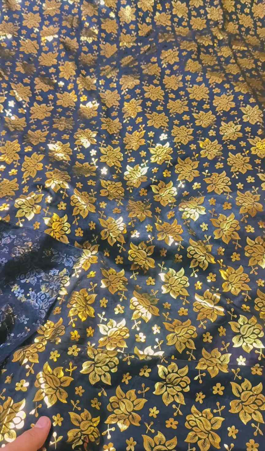 🥳 Sale Sale M-2244  Imported 3-D Banarsi Gold Pure Summer ⛱️ Lawn Same print Shirt & Truzer 2pc Pure jet Black Color