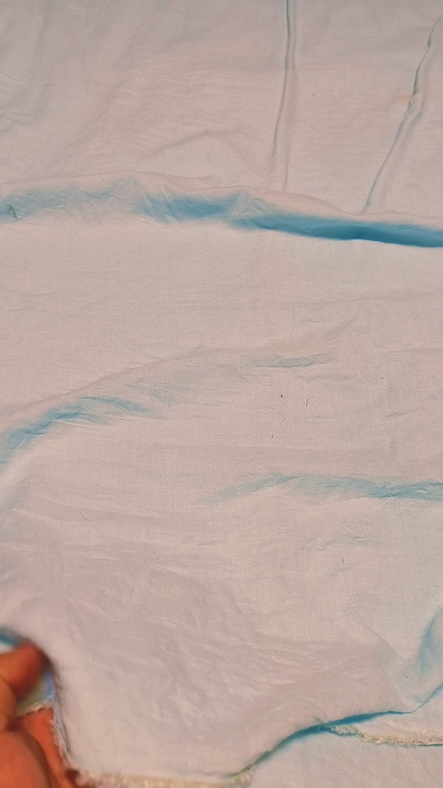 🤩 Sale Sale : M-2767  .2pc suit Stuff detail in video  (Roll main Cutting k last main jo suit bachta hai Jin ka weight 100kg se kam hoga un ka bane ga es liye noqsan main dy rha hain -