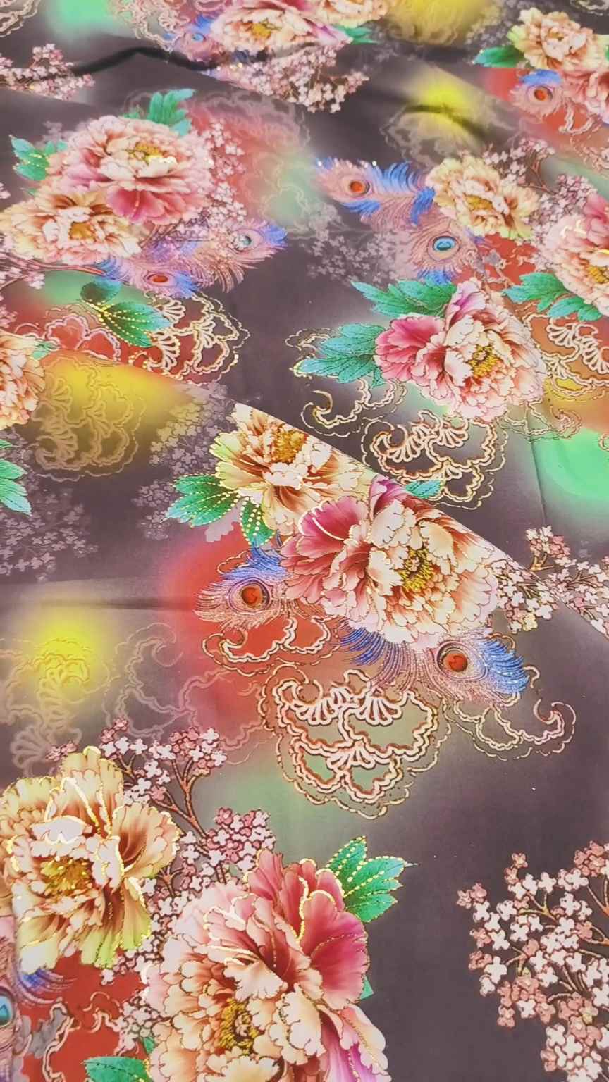 🤩 Sale Sale : M-3078 ....2pc suit Irish embossed Giliter silkStuff detail in video  (Roll main Cutting k last main jo suit bachta hai Jin ka weight 100kg se kam hoga un ka bane ga es liye noqsan main dy rha hain -