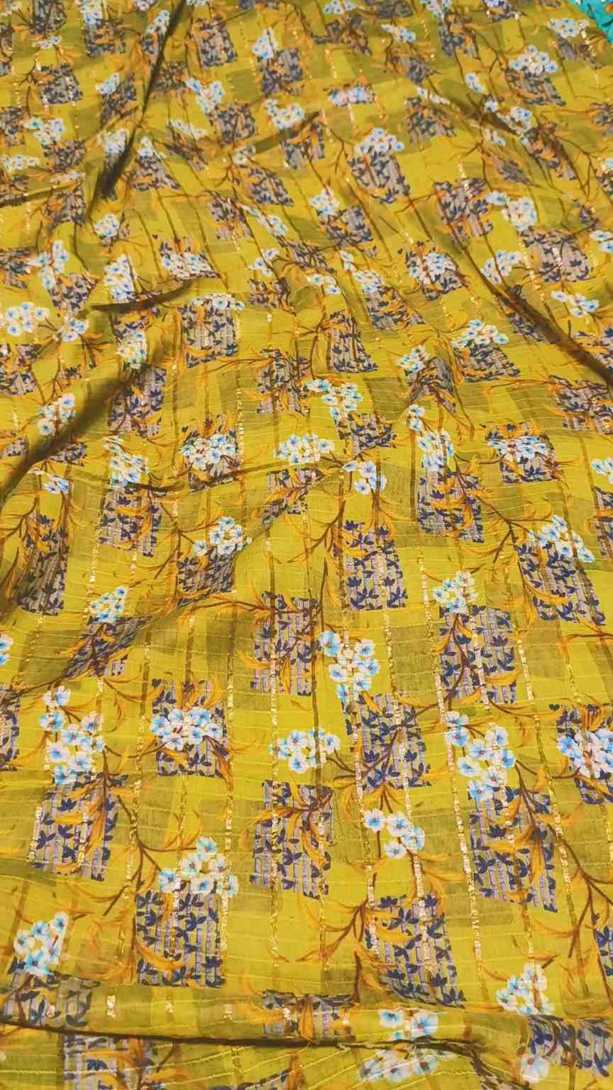 🤩 Sale Sale : M-3020 ....2pc Zaree lawn suit Stuff detail in video (Roll main Cutting k last main jo suit bachta hai Jin ka weight 100kg se kam hoga un ka bane ga es liye noqsan main dy rha hain