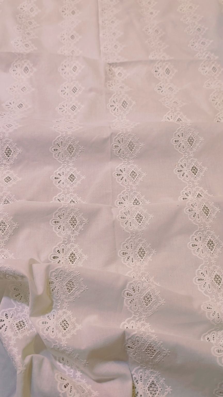 🥳 Big Discount M-163  Rs.1650 Imported Most Luxurious 3-D chickenkari Embroidery in Pure Summer Lawn Shirt
