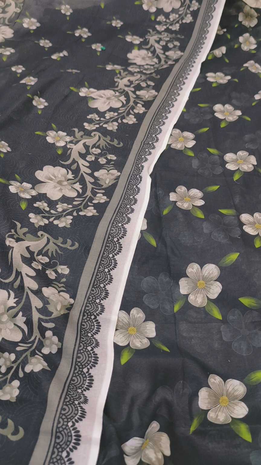 3-pc 🥳 Sale Sale M-144  Rs.1850 Imported Digital Pure Summer Lawn 3pc suit