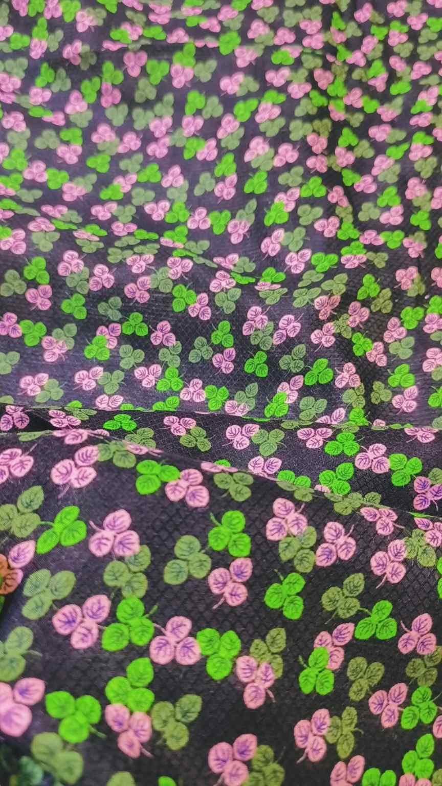 😱 Big Sale M-246. Rs.1090 Imported Broshia Vescose Summer & Mid SeasonSoft Lawn Same print Shirt & Trouser 2pc