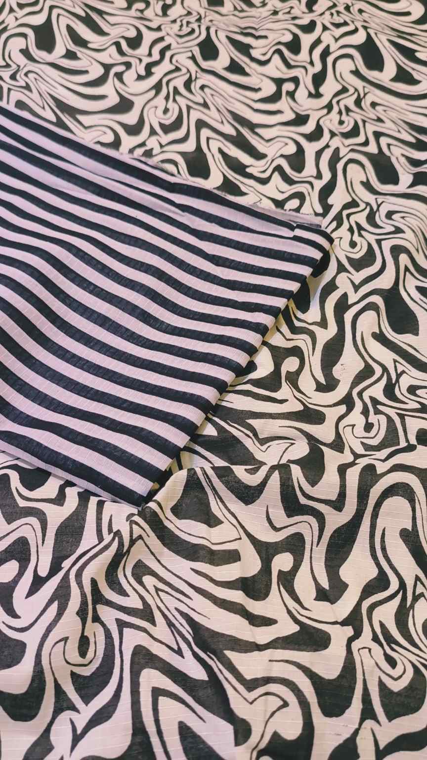 Sale Sale Rs.470  Rs.1550 Imported Digital Pure Summer ⛱️ Lawn Shirt & Matching design trouser Hi- Lighter Color 2pc