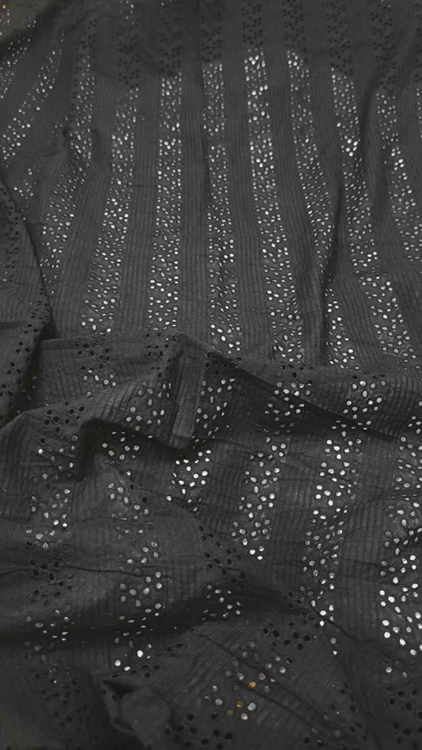 🥳 Big Sale M-627  Rs.1450 Imported Most Luxurious 3-D ChickenKari Embroidery Pure Summer ⛱️ Lawn Shirt