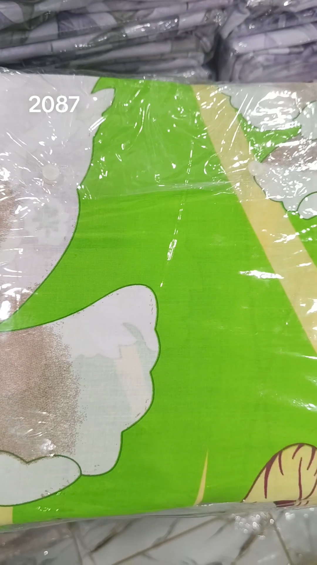 🥳 Big Discount M-2087. RS.2150.  Branded ( Sapphire) King Size Bedsheet with two Pillows  in 100 % Cotton Stuff