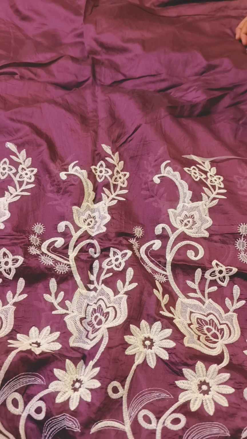 😱 Sale Sale M-1020  Rs.1490 Imported 3-D Arr Embroidery in Lawn Shirt