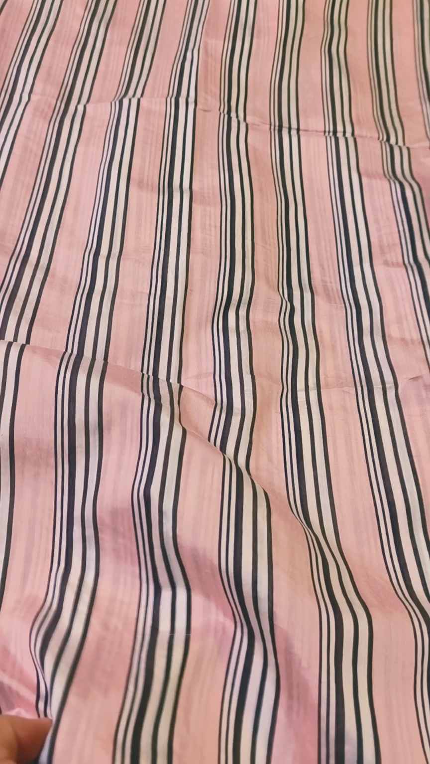 🥳 Big Sale M-800. Rs.1150  Imported (Mid season & Winter) Vescose Stuff Same print Shirt & Truzer 2pc