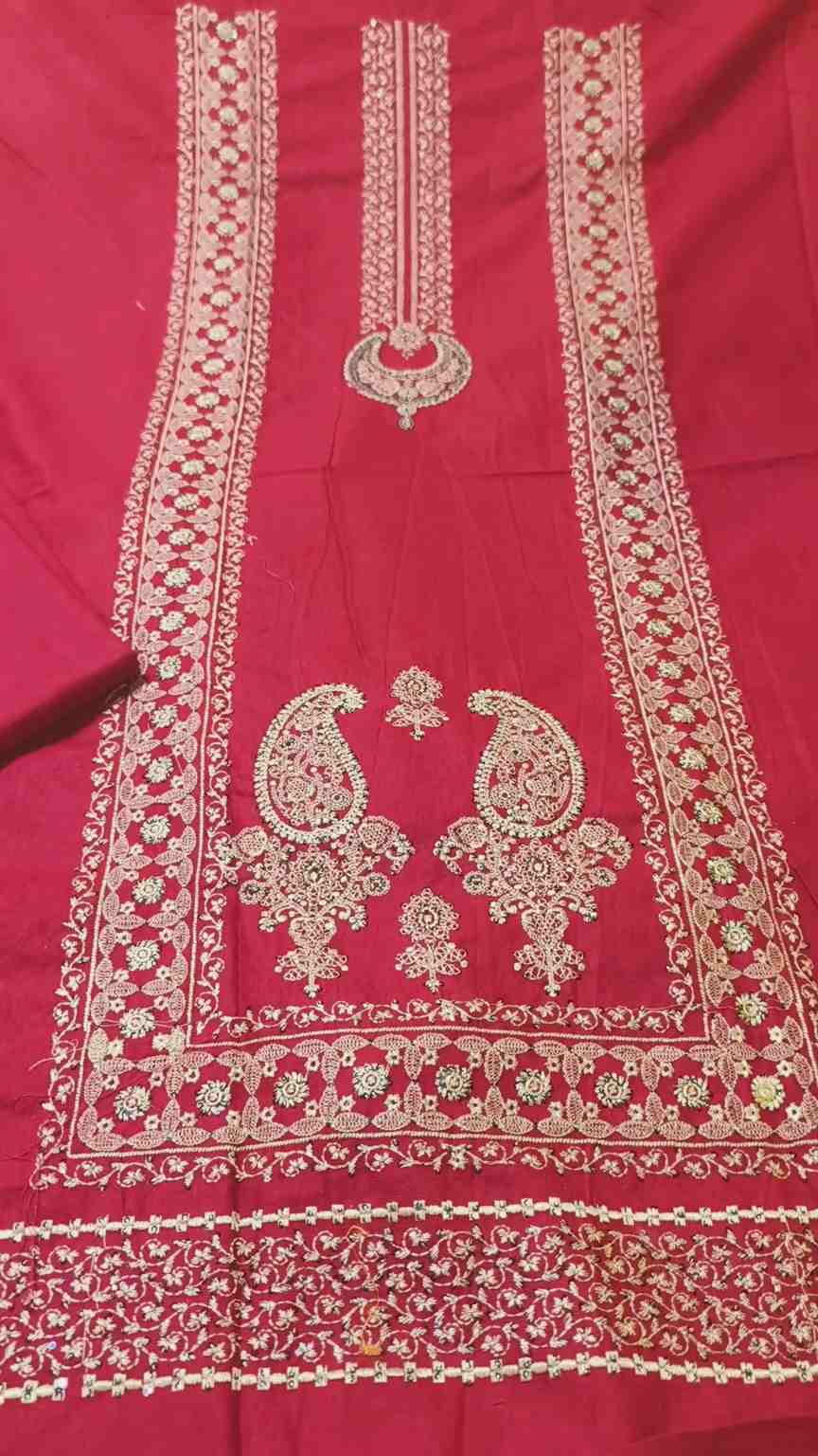 😱 Big Sale M-938. Rs.1390 Imported Bareeze Embroidery Soft Khadder 2pc