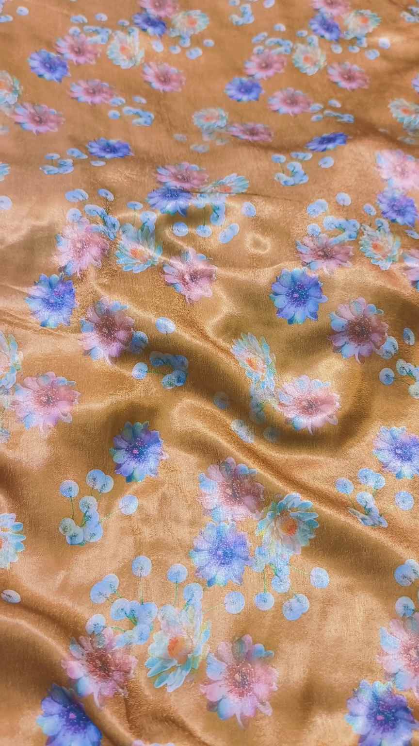 🥳 New Arrival M-858 Rs.1250 Imported Most Luxurious Winter Crepe Soft Leather Silk Same print Shirt & Truzer 2pc