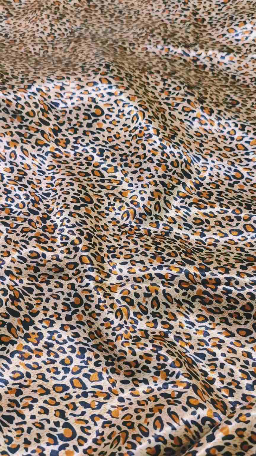 🥳 Big Sale M-733. Rs.1190  Impoted Digital Korean (Mid Season & Winter)  Soft Shamooz Silk Same print Shirt & Truzer 2pc