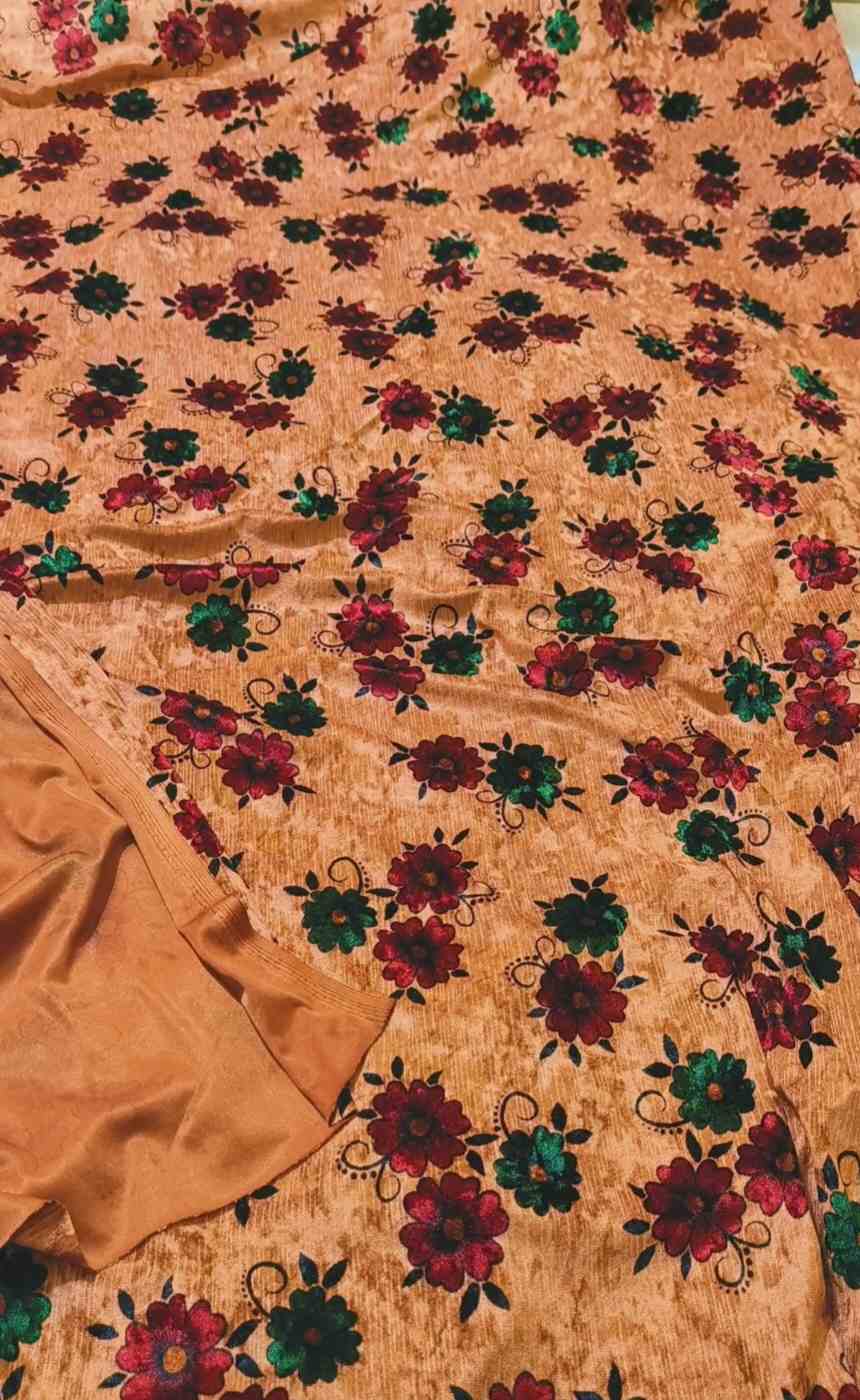 🥳 Sale Sale M-4568  Imported 3-D korean Self Luxury Palachi Velvet Same print Shirt & Truzer 2pc