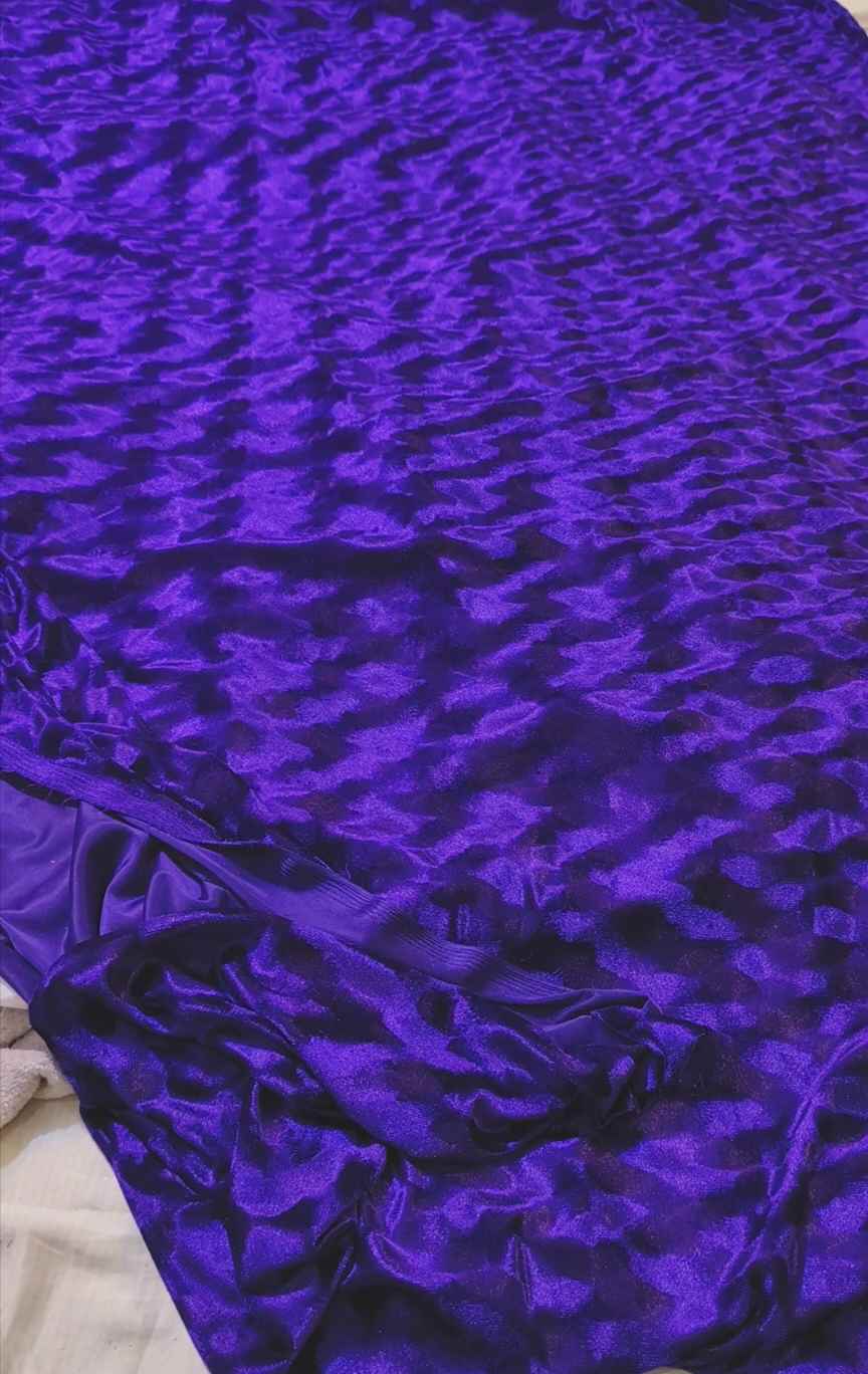 New Design New Color 🥳 Sale Sale M-4737  Imported 3-D Korean Self print Velvet Same print Shirt & Truzer 2pc