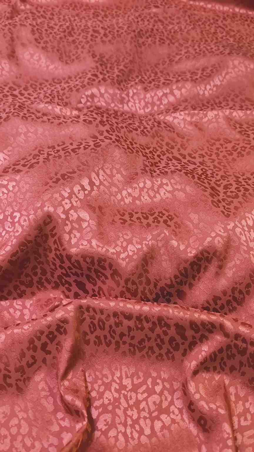 🥳 Sale Sale M-1194  Rs.1290 Imported Winter Most Luxurious 3-D Broshia Silk Same print Shirt & Truzer 2pc