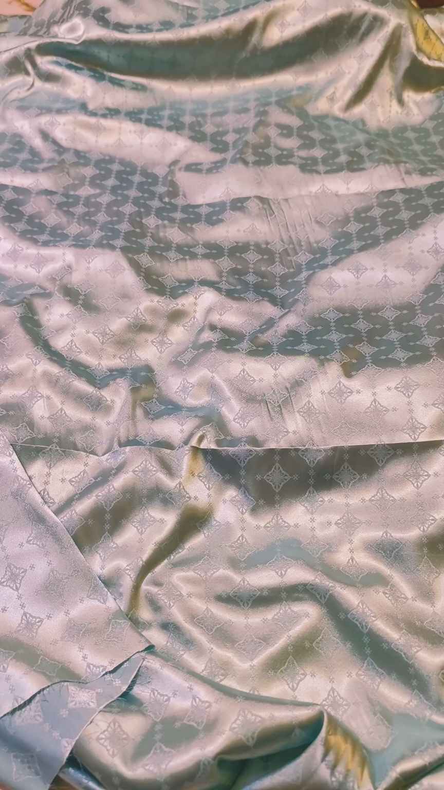 🥳 New Arrival M-1315. Rs.1650 Imported Viscose Winter 3-D Jacquard China patti Same print Shirt & Truzer 2pc
